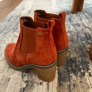 New Rust Boots